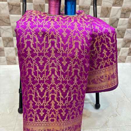 Catlon Tapeta Silk Saree - Magenta (Pinkish-Purple) Colour