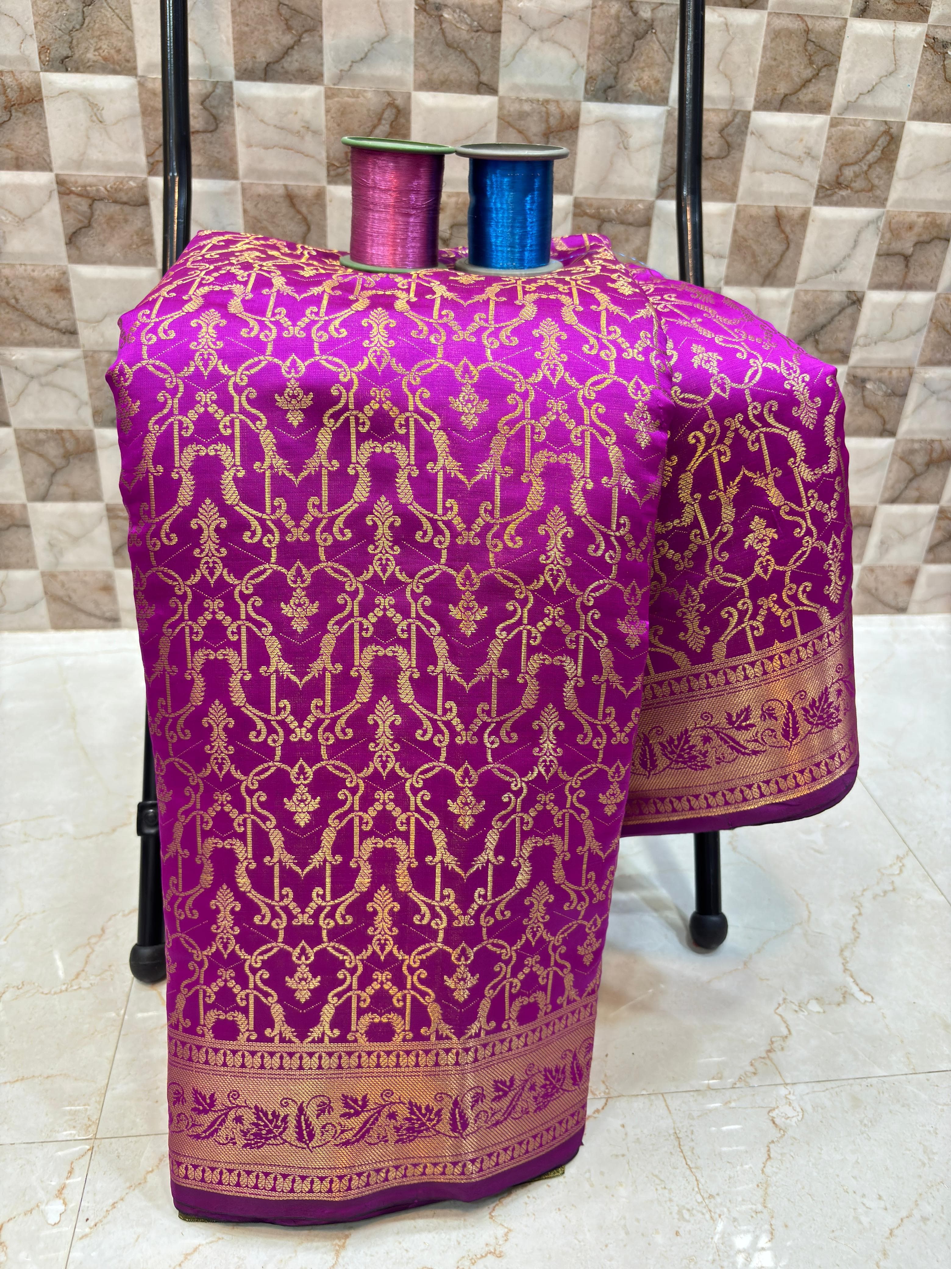 Catlon Tapeta Silk Saree - Magenta (Pinkish-Purple) Colour