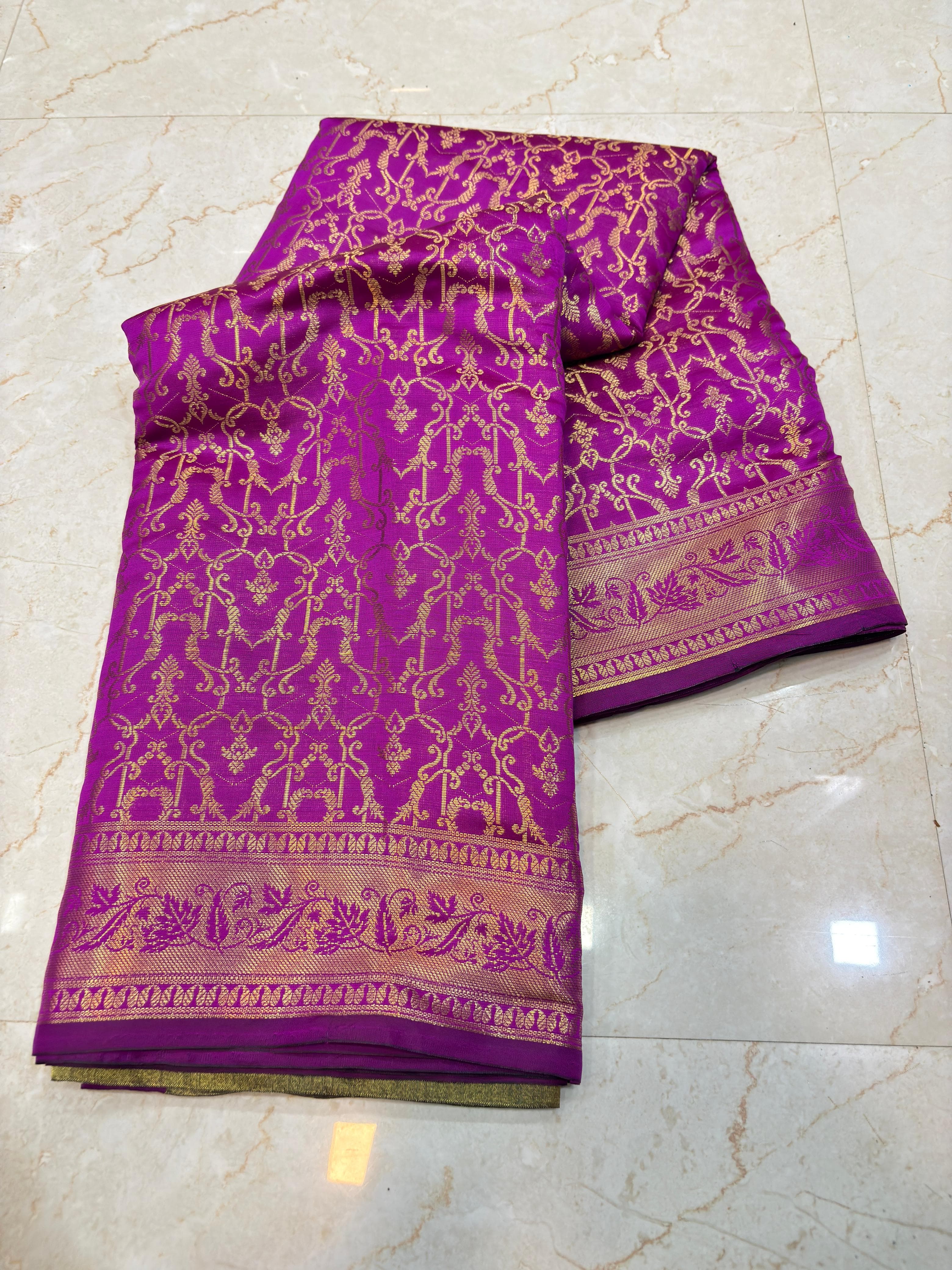 Catlon Tapeta Silk Saree - Magenta (Pinkish-Purple) Colour - Image 4